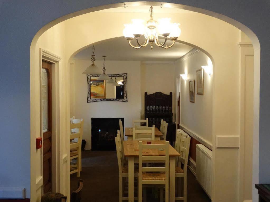 The Red Lion Hotel Oakford Eksteriør billede