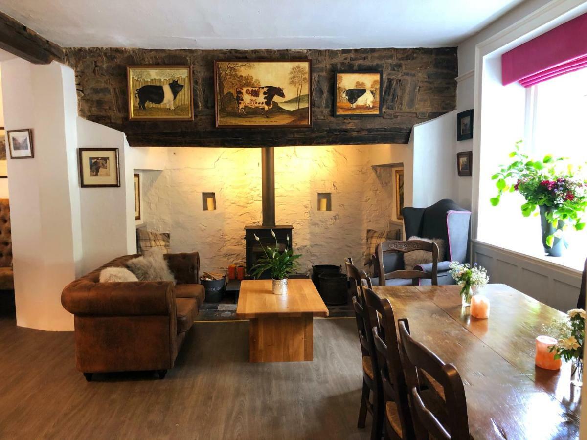 The Red Lion Hotel Oakford Eksteriør billede